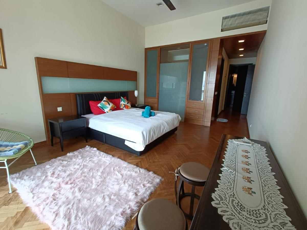 Straits Quay Marina Suites Penang By Aurorahomes Bagan Jermal Ngoại thất bức ảnh