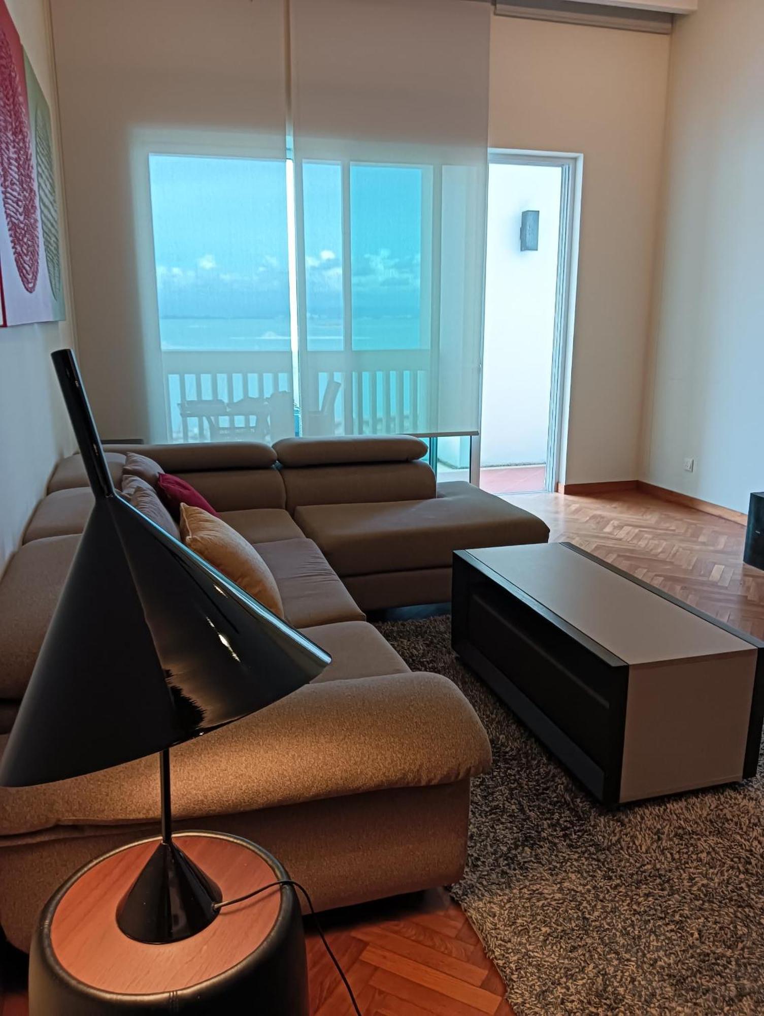 Straits Quay Marina Suites Penang By Aurorahomes Bagan Jermal Ngoại thất bức ảnh