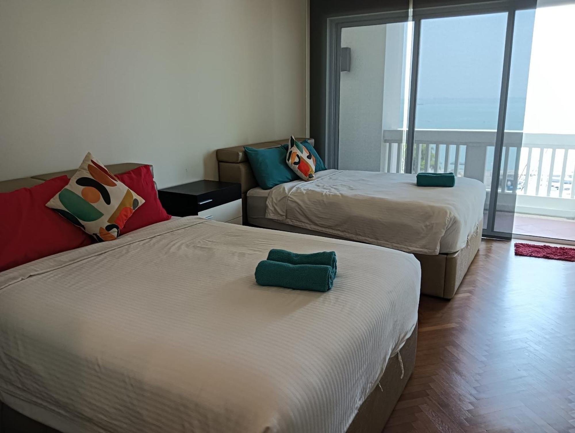 Straits Quay Marina Suites Penang By Aurorahomes Bagan Jermal Ngoại thất bức ảnh