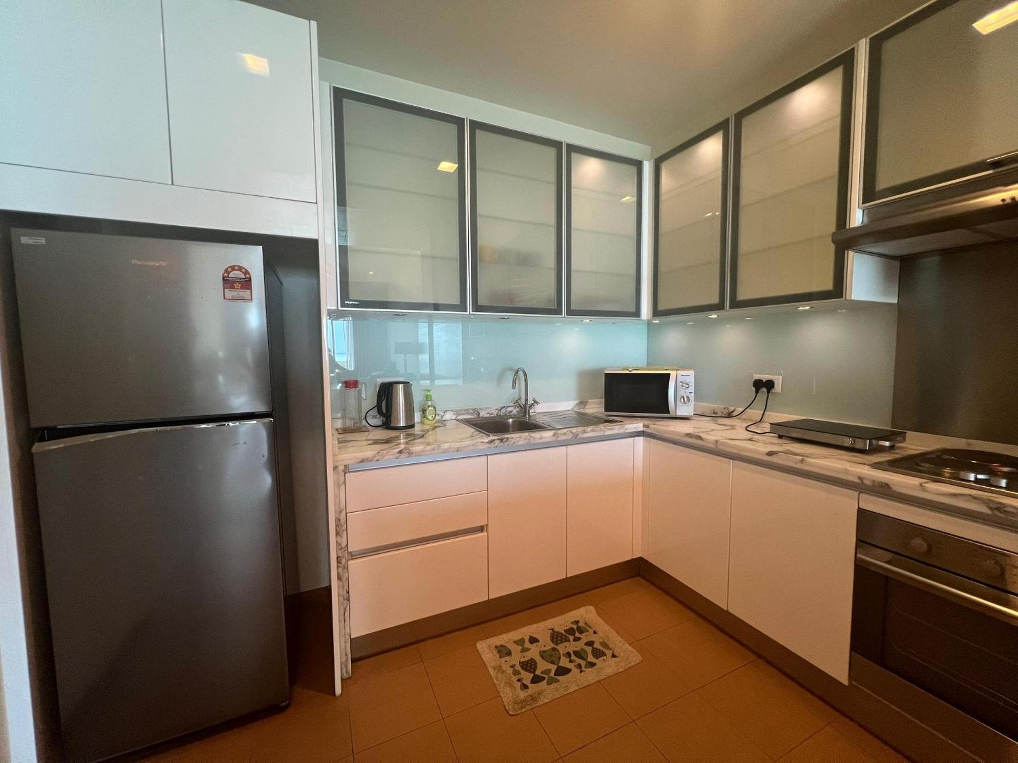 Straits Quay Marina Suites Penang By Aurorahomes Bagan Jermal Ngoại thất bức ảnh
